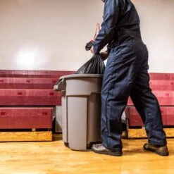 Husky 32 Gal. Grey Heavy Duty Commercial Outdoor Trash Can With Domed Lid 21 Husky 32 Gal. Grey Heavy Duty Commercial Outdoor Trash Can With Domed Lid -Husky Shop husky commercial trash cans 999 2532 fa 1000