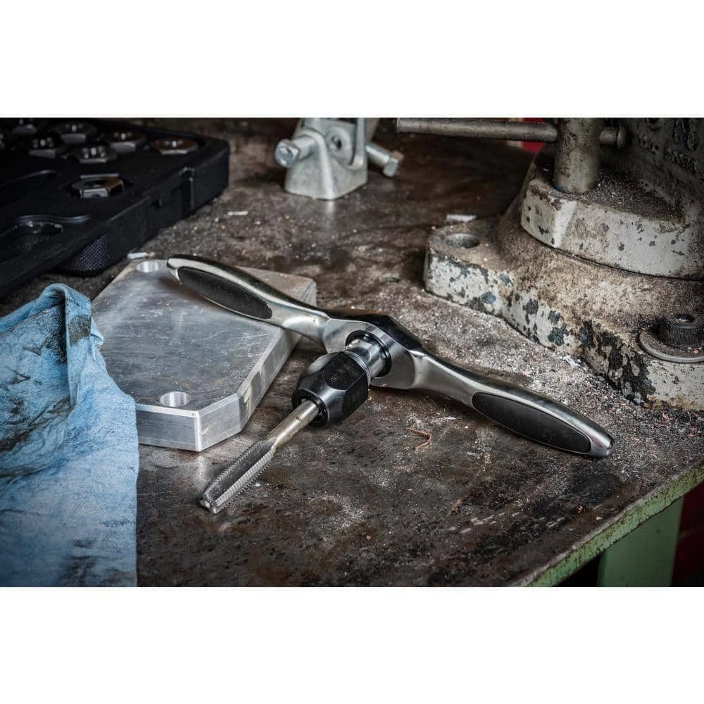 Husky SAE/Metric Ratcheting Tap And Die Set (77-Piece) 2 Husky SAE/Metric Ratcheting Tap And Die Set (77-Piece) - Image 2