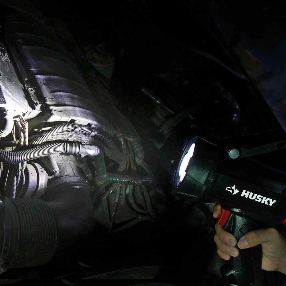 Husky 1500 Lumens Dual Power Rechargeable Handheld Spotlight 5 Husky 1500 Lumens Dual Power Rechargeable Handheld Spotlight - Image 5