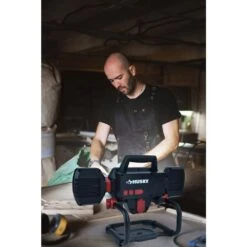 Husky 10,000 Lumen Three-Head Hybrid LED Work Light With Rechargeable Battery -Husky Shop husky jobsite lighting 7903801012 fa 1000