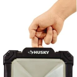 Husky 3500lm LED Portable Work Light 8 Husky 3500lm LED Portable Work Light -Husky Shop husky jobsite lighting hd3500puo 4f 1000