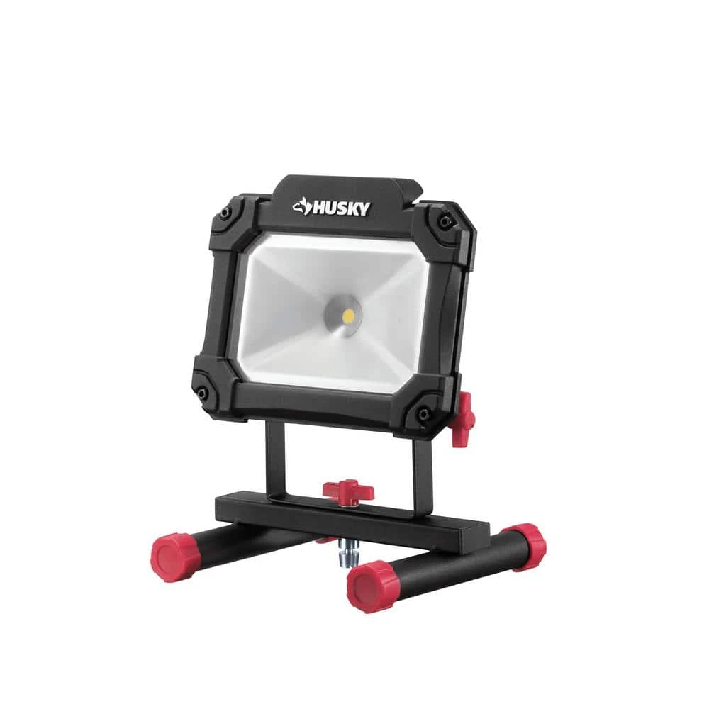 Husky 2000-Lumen Portable LED Work Light 1 Husky 2000-Lumen Portable LED Work Light