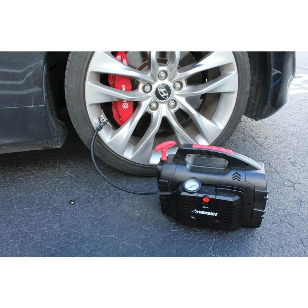 Husky 8-in-1 12-Volt Power Source/Jumpstarter 8 Husky 8-in-1 12-Volt Power Source/Jumpstarter - Image 8