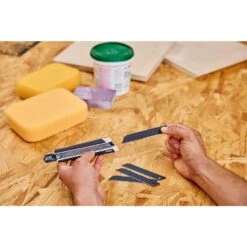 Husky 18 Mm Black Steel Snap Blades (10-Pack) -Husky Shop husky knife blades k7b hus 31 1000