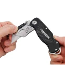 Husky Folding Lock-Back Utility Knife With 50 Blades In Dispenser (2-Piece) -Husky Shop husky knife sets 99808 4f 1000