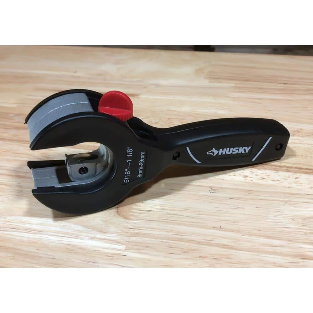 Husky 1-1/8 In. Ratcheting Tube Cutter 9 Husky 1-1/8 In. Ratcheting Tube Cutter - Image 9