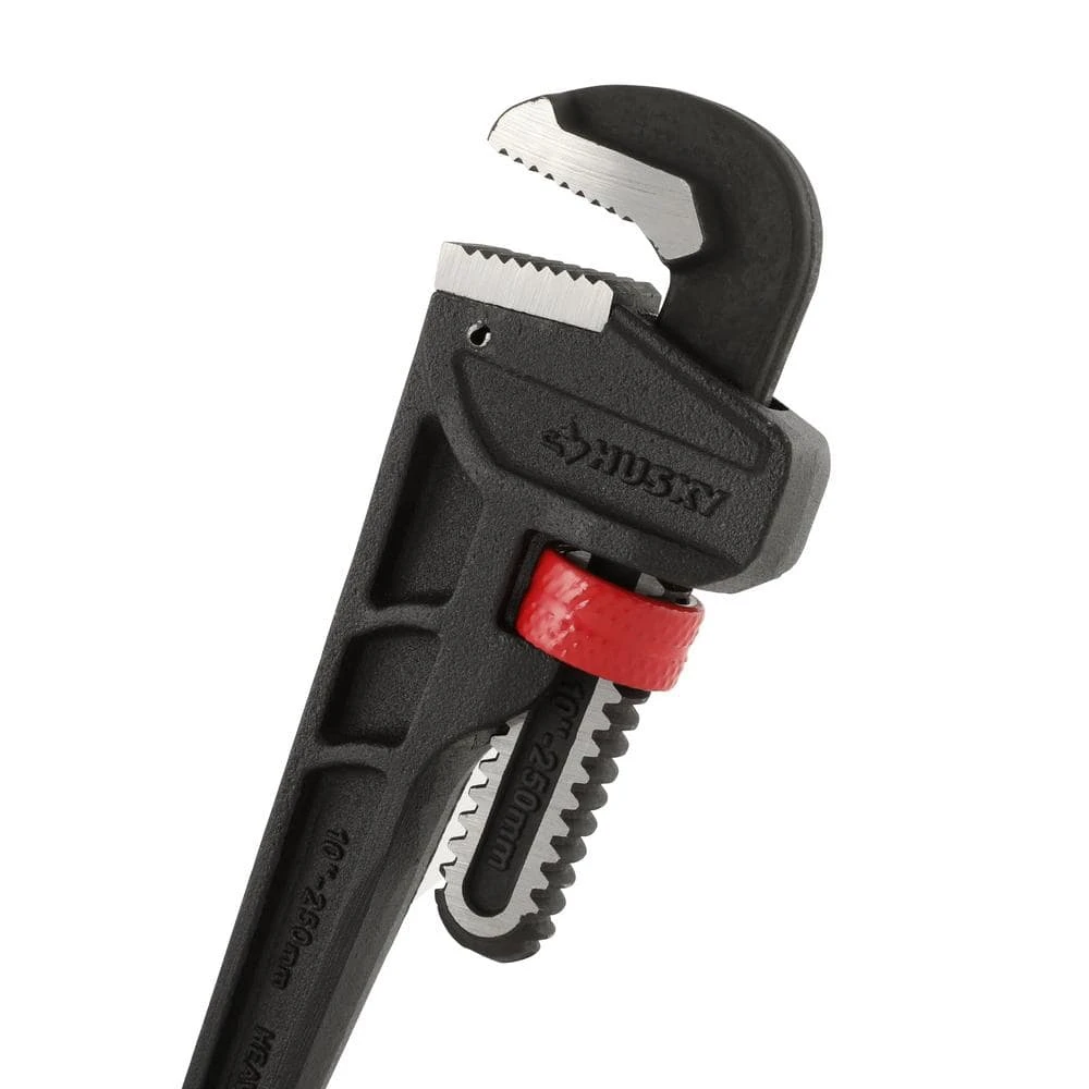 Husky 10 In. Heavy Duty Cast Iron Pipe Wrench With 1 In. Jaw Capacity 3 Husky 10 In. Heavy Duty Cast Iron Pipe Wrench With 1 In. Jaw Capacity - Image 3
