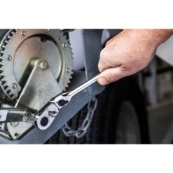 Husky 3/8 In. Drive 100-Position Chrome Locking Flex-Head Ratchet -Husky Shop husky ratchets h100c38flrat 1f 1000