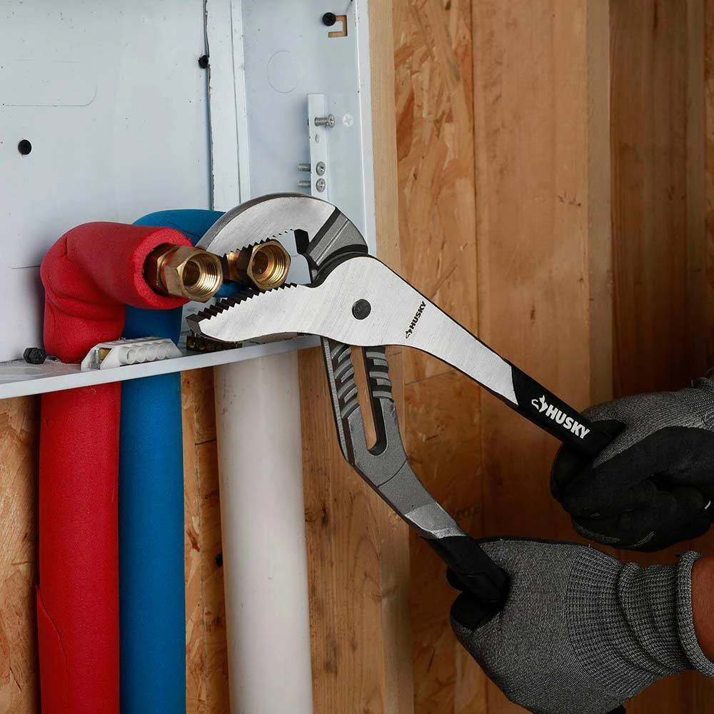 Husky 10 In. Straight Jaw Groove Joint Pliers 8 Husky 10 In. Straight Jaw Groove Joint Pliers - Image 8