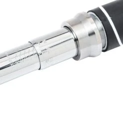 Husky 3/8 In. Drive Torque Wrench 20 Ft./lbs. To 100 Ft./lbs. -Husky Shop husky torque wrenches h3dtwa 66 1000