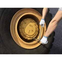 Husky Compact 1/2 In. Drive Lug Wrench With High Torque -Husky Shop husky torque wrenches wh hd 16 40 1000