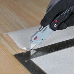 Husky Retractable Folding Utility Knife -Husky Shop husky utility knives 99734 44 1000