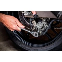 Husky 3/8 In. Drive Mechanics Tool Set With 3/8 In. Drive 20 Ft./lbs. To 100 Ft./lbs. Torque Wrench (71-Piece) 18 Husky 3/8 In. Drive Mechanics Tool Set With 3/8 In. Drive 20 Ft./lbs. To 100 Ft./lbs. Torque Wrench (71-Piece) -Husky Shop mechanics tool sets h70mts3dtwcb fa 1000