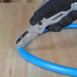 Husky Pro Utility Knife 17 Husky Pro Utility Knife -Husky Shop utility knives 00004 31 1000